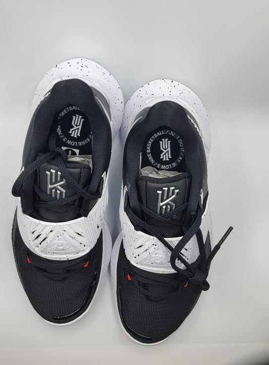 Nike Kyrie Low 3 Team ' White' Black/White/Metallic Silver Basketball Shoes